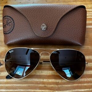 Ray-Ban Gold Aviator Sunglasses with Brown Case